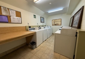 991, Cloverdale Avenue, Victoria, Canada, 2 Bedrooms Bedrooms, 0 ,1 BathroomBathrooms,Condo,For Sale,Cloverdale Court,Cloverdale Avenue,0,1108