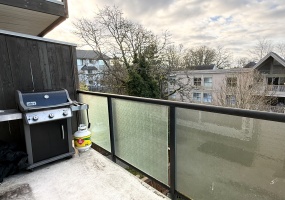 991, Cloverdale Avenue, Victoria, Canada, 2 Bedrooms Bedrooms, 0 ,1 BathroomBathrooms,Condo,For Sale,Cloverdale Court,Cloverdale Avenue,0,1108