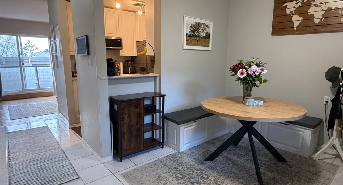 991, Cloverdale Avenue, Victoria, Canada, 2 Bedrooms Bedrooms, 0 ,1 BathroomBathrooms,Condo,For Sale,Cloverdale Court,Cloverdale Avenue,0,1108 991, Cloverdale Avenue, Victoria, Canada, 2 Bedrooms Bedrooms, 0 ,1 BathroomBathrooms,Condo,For Sale,Cloverdale Court,Cloverdale Avenue,0,1108