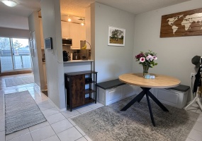 991, Cloverdale Avenue, Victoria, Canada, 2 Bedrooms Bedrooms, 0 ,1 BathroomBathrooms,Condo,For Sale,Cloverdale Court,Cloverdale Avenue,0,1108