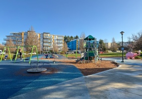 991, Cloverdale Avenue, Victoria, Canada, 2 Bedrooms Bedrooms, 0 ,1 BathroomBathrooms,Condo,For Sale,Cloverdale Court,Cloverdale Avenue,0,1108