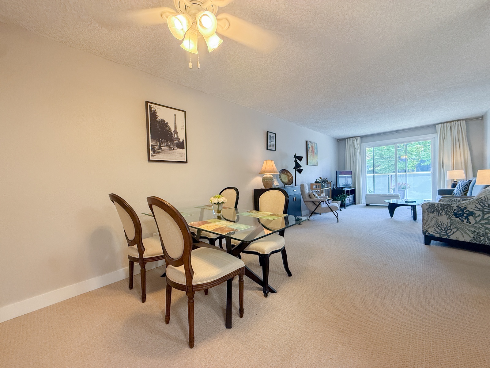3252, Glasgow Avenue, Victoria, Canada, 2 Bedrooms Bedrooms, 0 ,1 BathroomBathrooms,Condo,For Sale,Glasgow Court,Glasgow Avenue,4,1109