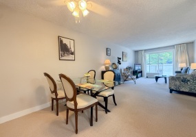 3252, Glasgow Avenue, Victoria, Canada, 2 Bedrooms Bedrooms, 0 ,1 BathroomBathrooms,Condo,For Sale,Glasgow Court,Glasgow Avenue,4,1109