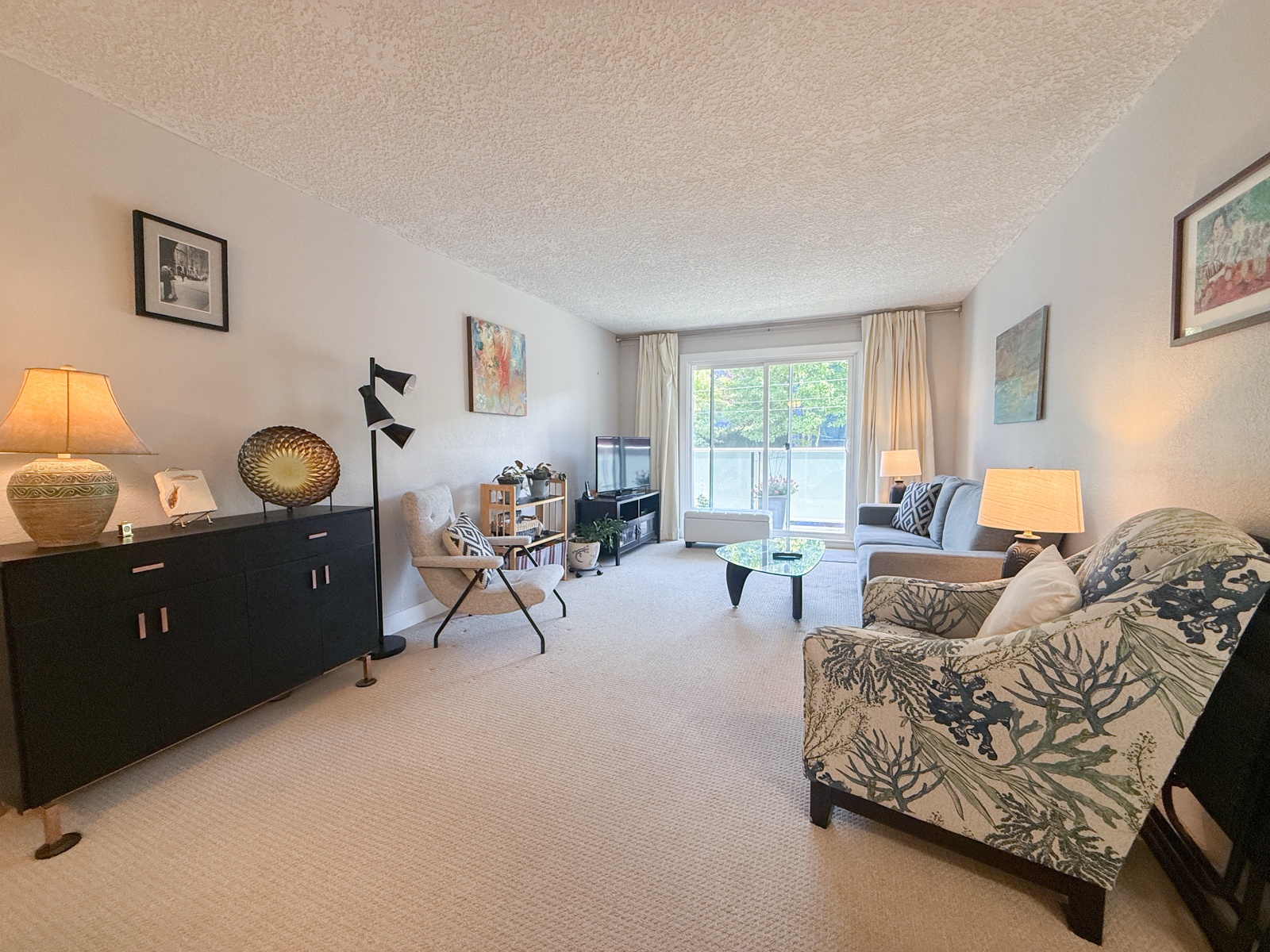 3252, Glasgow Avenue, Victoria, Canada, 2 Bedrooms Bedrooms, 0 ,1 BathroomBathrooms,Condo,For Sale,Glasgow Court,Glasgow Avenue,4,1109