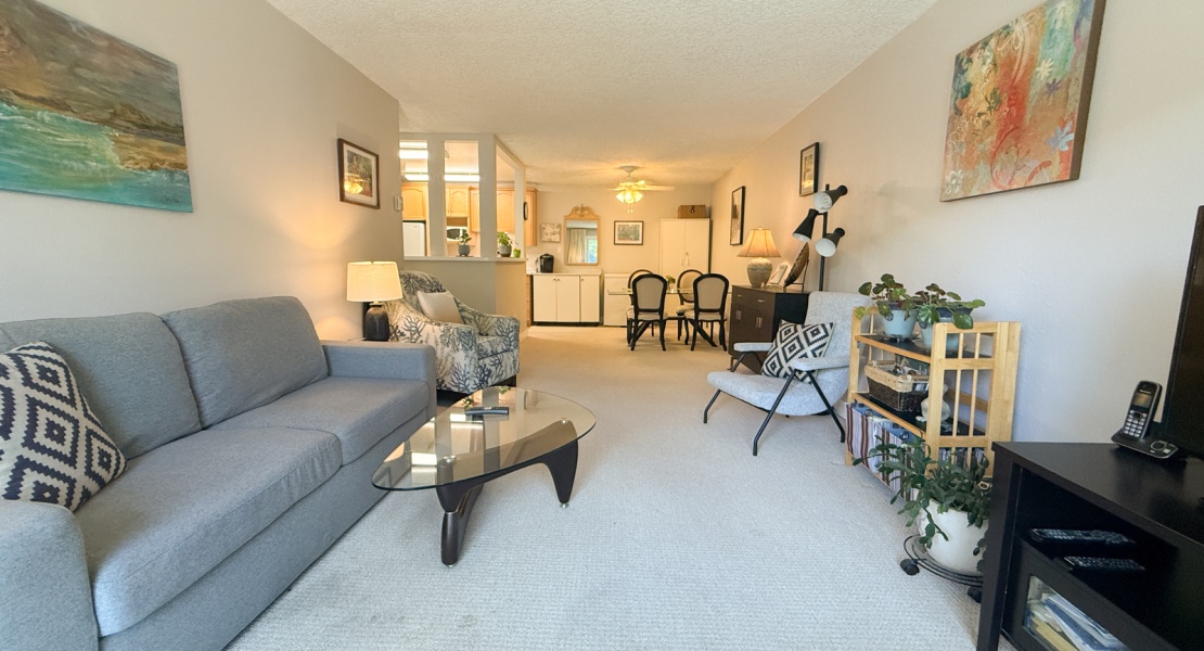 3252, Glasgow Avenue, Victoria, Canada, 2 Bedrooms Bedrooms, 0 ,1 BathroomBathrooms,Condo,For Sale,Glasgow Court,Glasgow Avenue,4,1109