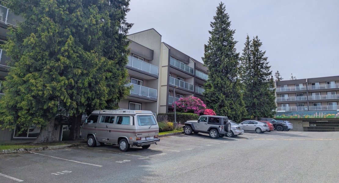 3252, Glasgow Avenue, Victoria, Canada, 2 Bedrooms Bedrooms, 0 ,1 BathroomBathrooms,Condo,For Sale,Glasgow Court,Glasgow Avenue,4,1109