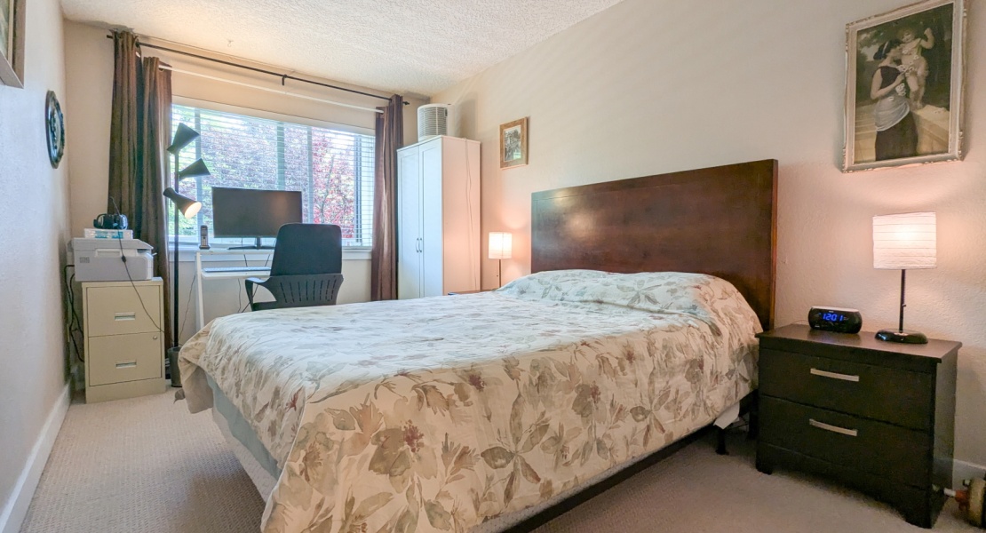 3252, Glasgow Avenue, Victoria, Canada, 2 Bedrooms Bedrooms, 0 ,1 BathroomBathrooms,Condo,For Sale,Glasgow Court,Glasgow Avenue,4,1109