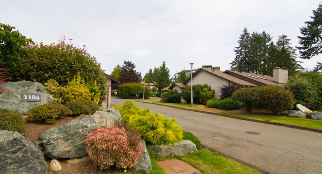 1184, Clarke, Brentwood Bay, Canada, 2 Bedrooms Bedrooms, ,2 BathroomsBathrooms,Townhouse,Sold,Clarke,1,1052